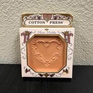 Vintage Cotton Press Mini Mold Heart Of Flowers AMACO Paper Art Cookies Wax